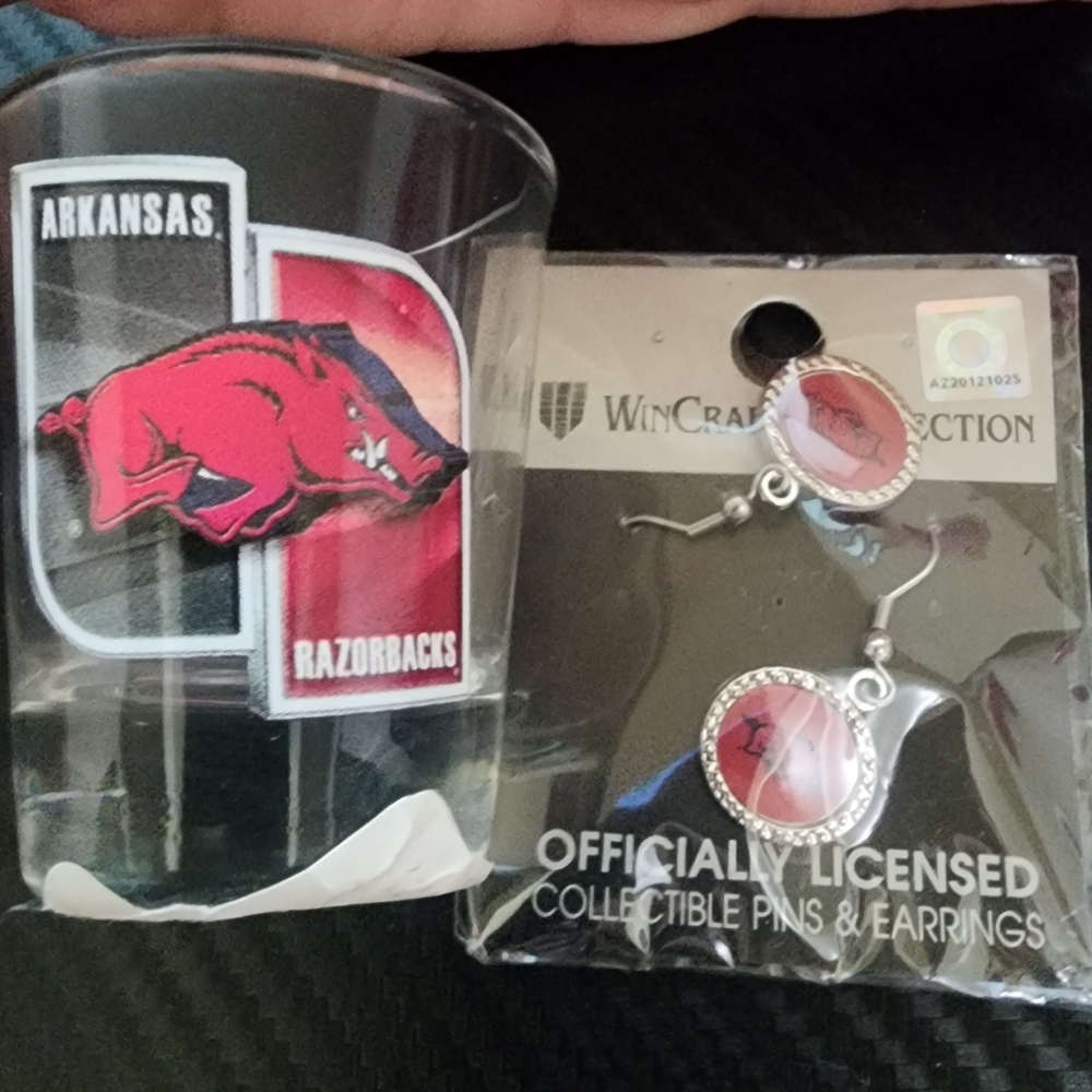 NEW Arkansa Razorbacks bundle